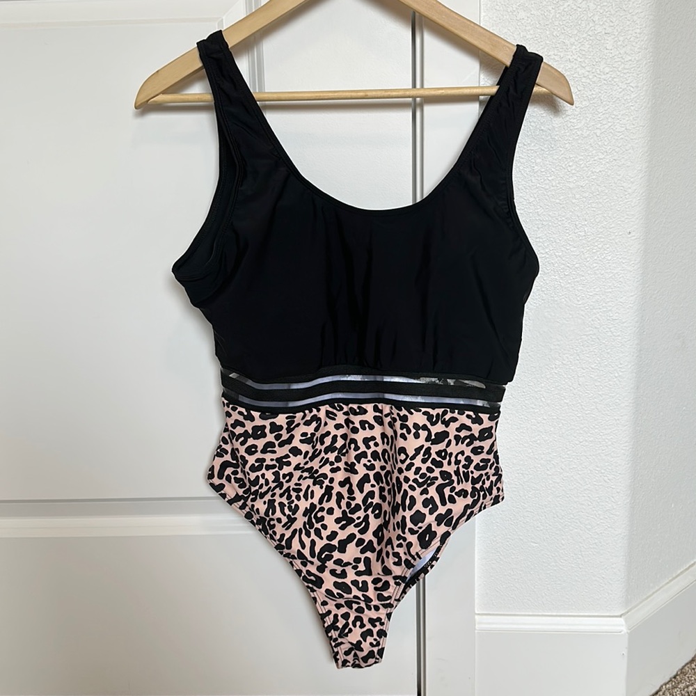 SHEIN one-piece Swimsuit